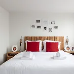 Bed & Breakfast Aan Dek 3*