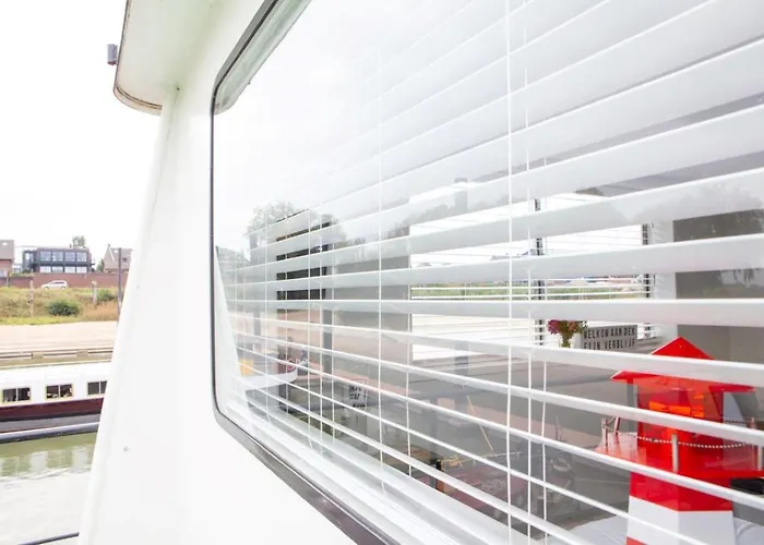 Aan Dek Bed and breakfast Druten